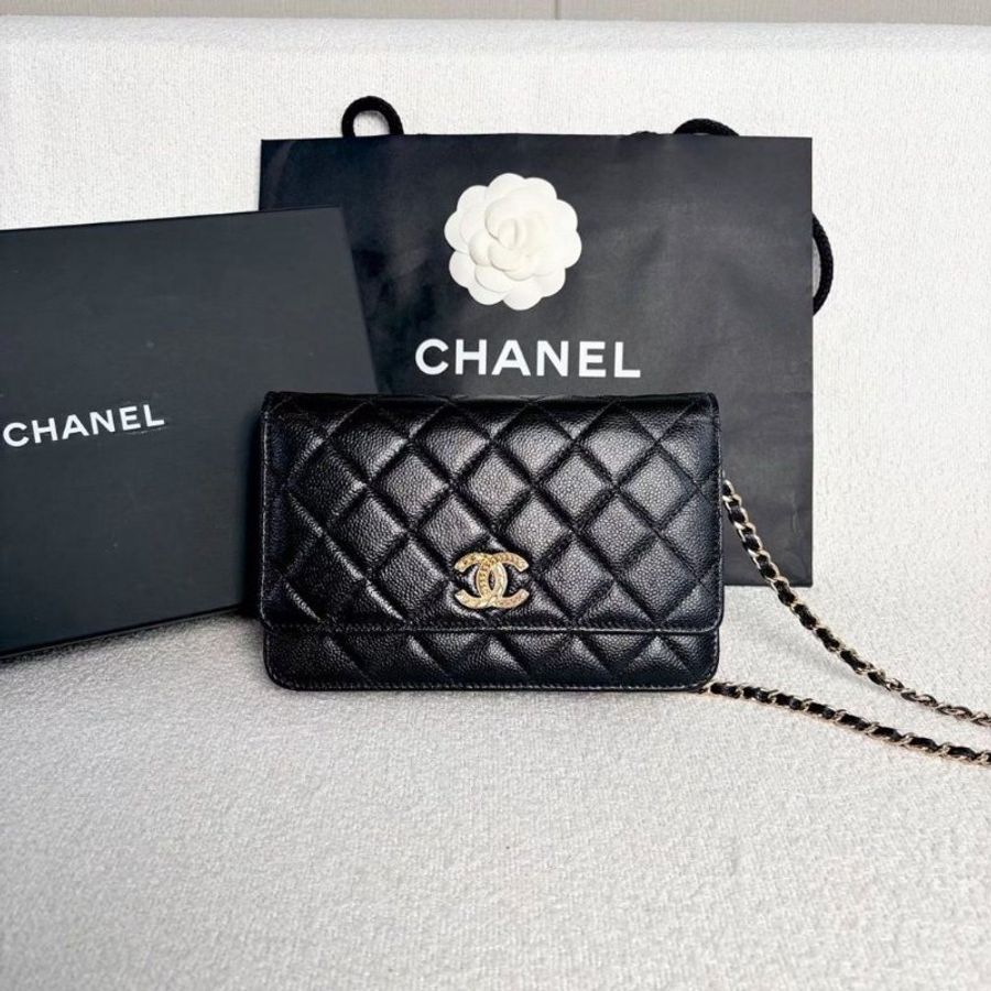 Chanel 22k浮雕雙C扣woc鏈條包 芯片款19*12.5*4 95新 配件盒子塵袋-1
