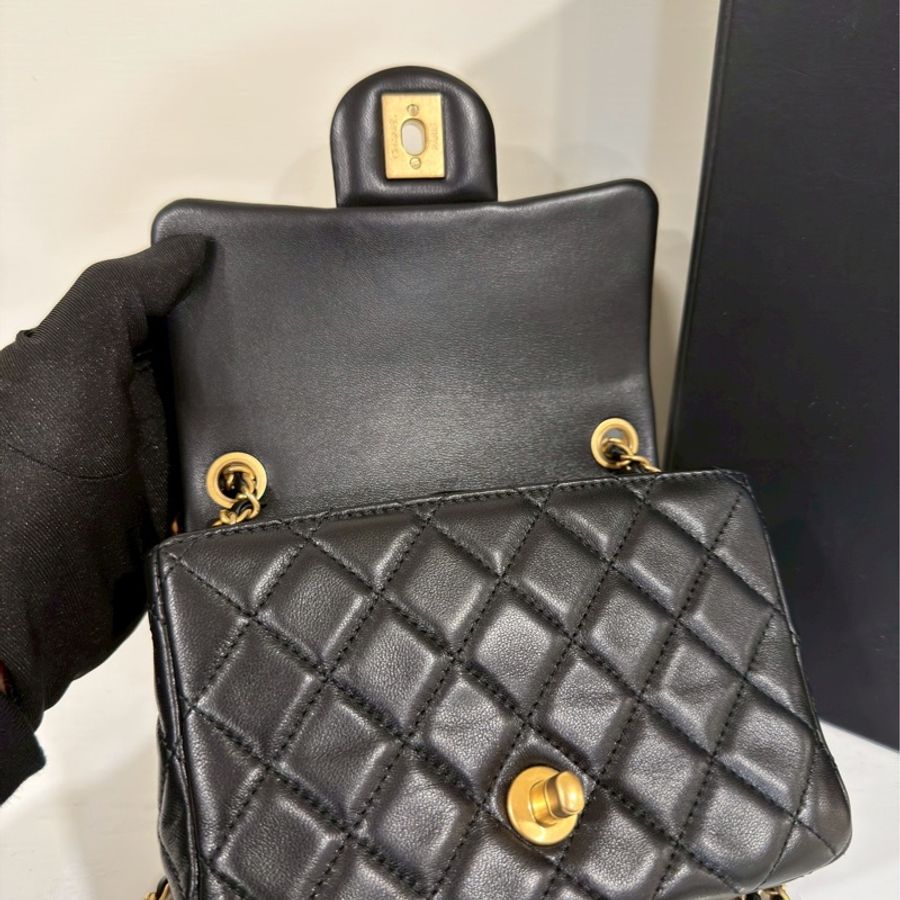 經典不敗🥂🈶購證99新🆕Chanel黑金金球方胖子單肩斜跨包-8