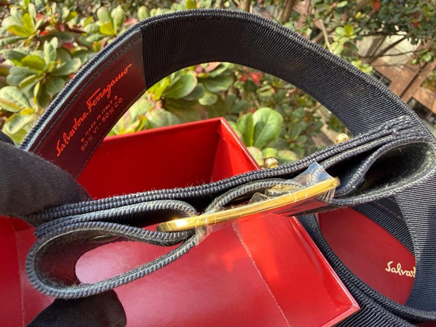 二手絕版Ferragamo深藍色蝴蝶結金屬logo緞帶拚皮革腰封腰帶Vintage皮帶-5