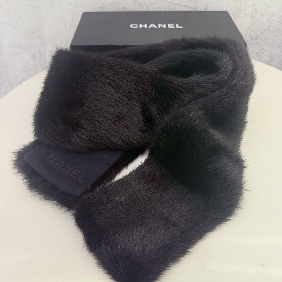 Chanel Fur Scarf-0