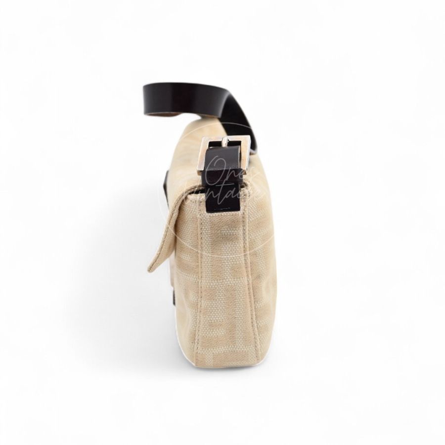 中古 Fendi Zucca Baguette 經典米白象牙色帆布法棍包-2