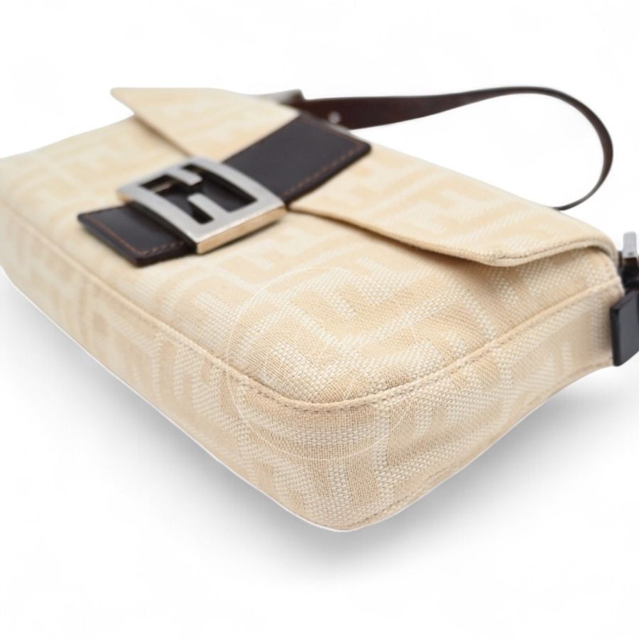 中古 Fendi Zucca Baguette 經典米白象牙色帆布法棍包-8