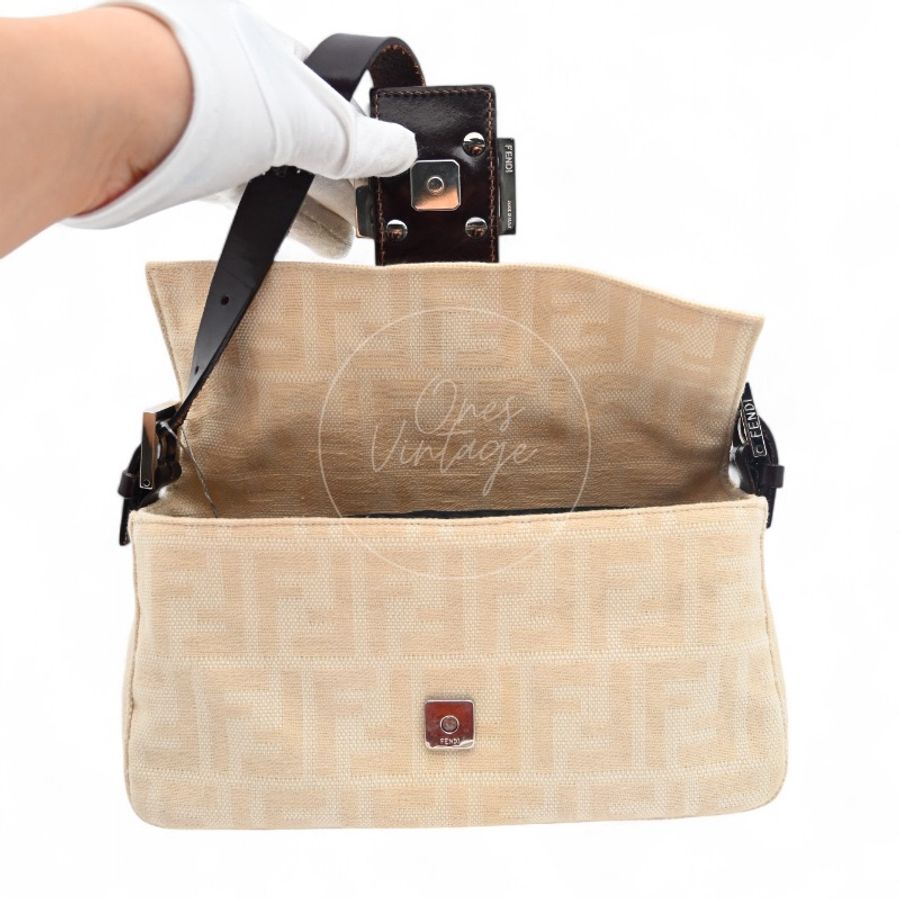中古 Fendi Zucca Baguette 經典米白象牙色帆布法棍包-15
