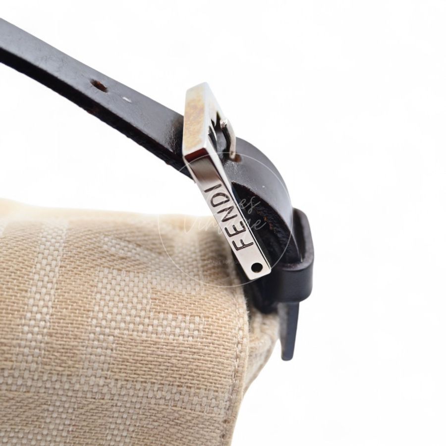 中古 Fendi Zucca Baguette 經典米白象牙色帆布法棍包-18