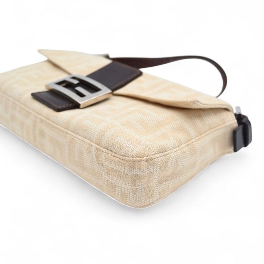 中古 Fendi Zucca Baguette 經典米白象牙色帆布法棍包-24