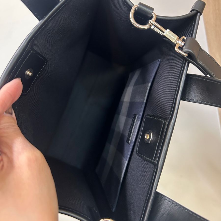 Burberry藍灰格帆布直立式斜背托特包-6