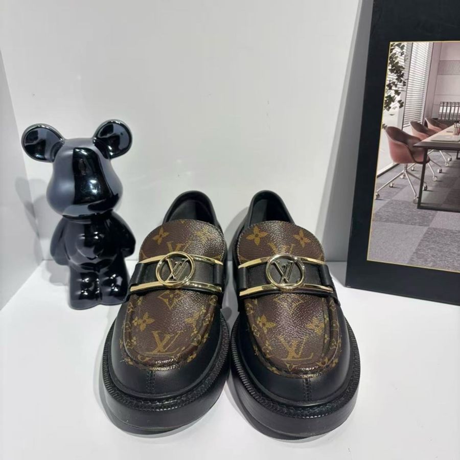 99新  LV 路易威登樂福厚底鞋  尺碼 37 無附件-0