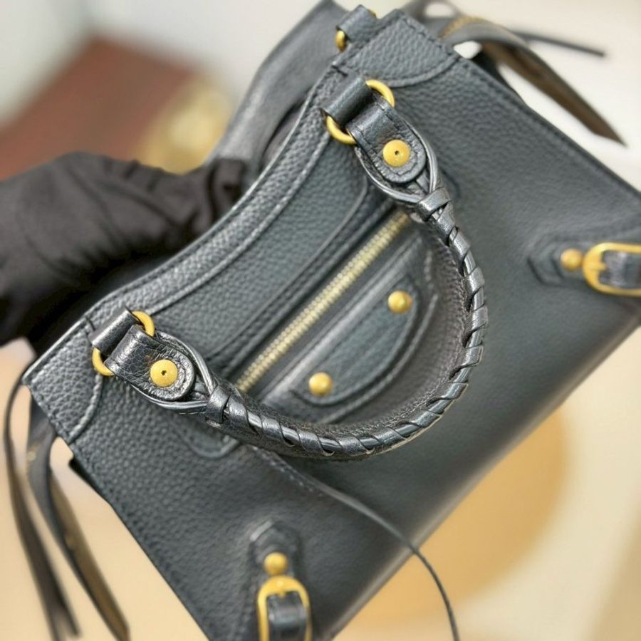 (絕版停產款)🏷Balenciaga 巴黎世家.Neo Classic Mini 機車包-16