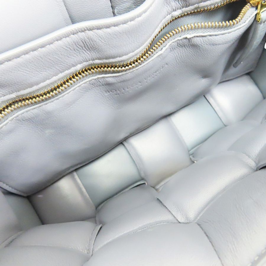 灰色 羊皮編織 Padded Cassette 枕頭包 肩背包【BOTTEGA VENETA BV 寶緹嘉】 717506-4