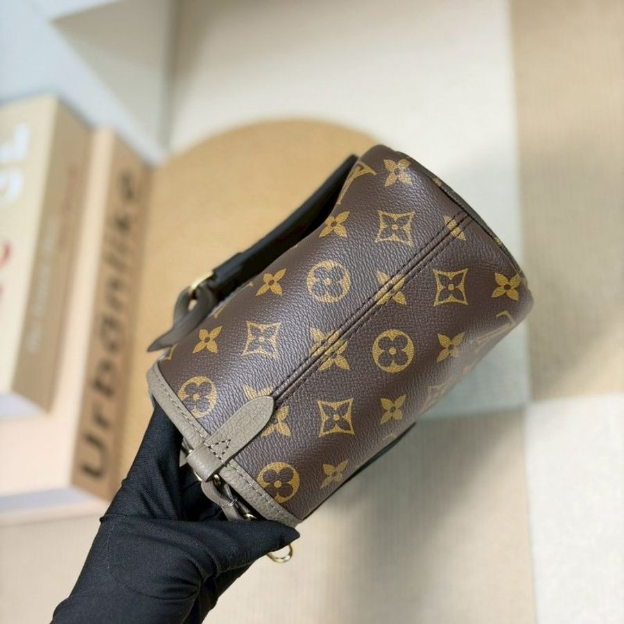 (稀有釋出、大全配✨)🏷LV 路易威登.Neverfull Inside Out MM 雙面小托特 芯片款 M28349-2