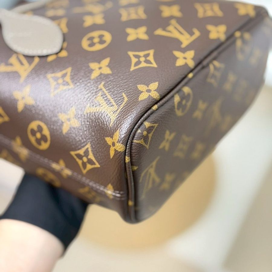 (稀有釋出、大全配✨)🏷LV 路易威登.Neverfull Inside Out MM 雙面小托特 芯片款 M28349-6