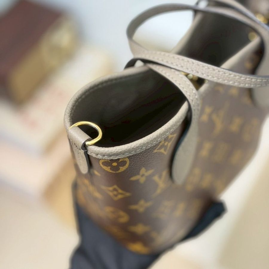 (稀有釋出、大全配✨)🏷LV 路易威登.Neverfull Inside Out MM 雙面小托特 芯片款 M28349-8