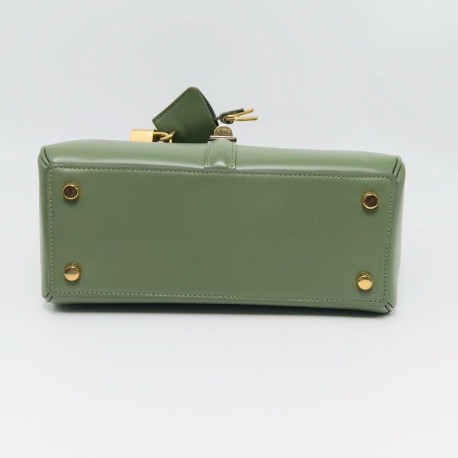 CELINE 酪梨綠金扣  soft16翻蓋手提斜背包22*18*9 98新配件塵袋鎖鑰匙-4