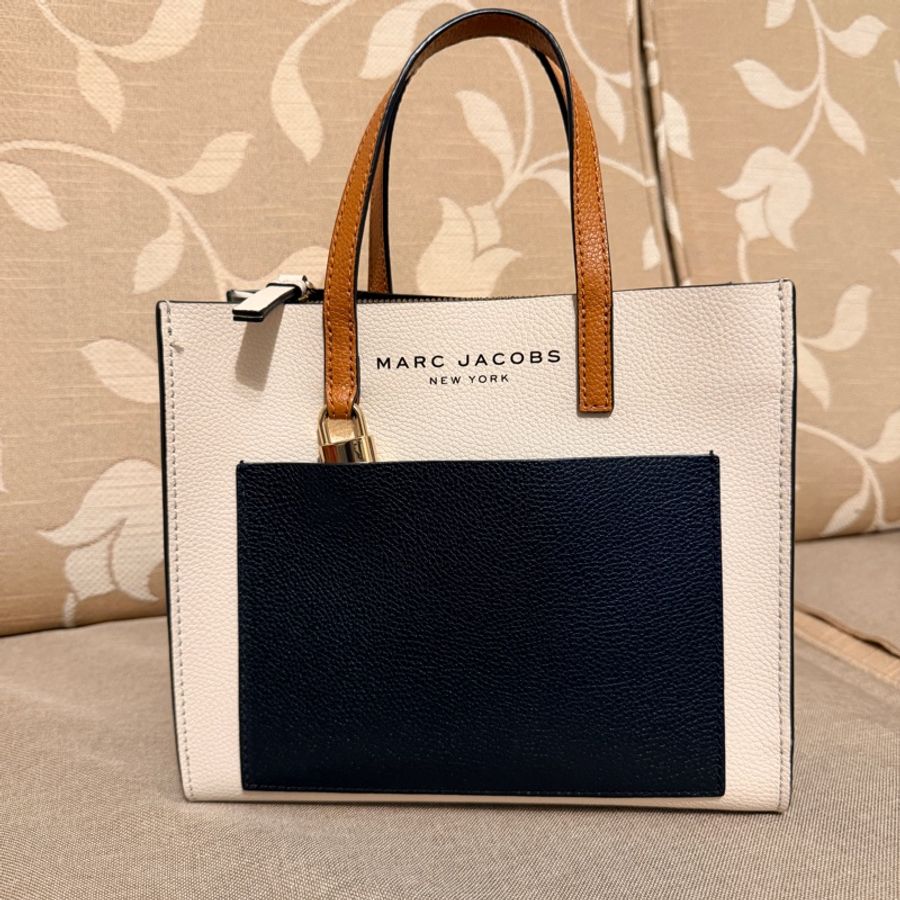 Marc Jacobs Leather Tote Bag-9