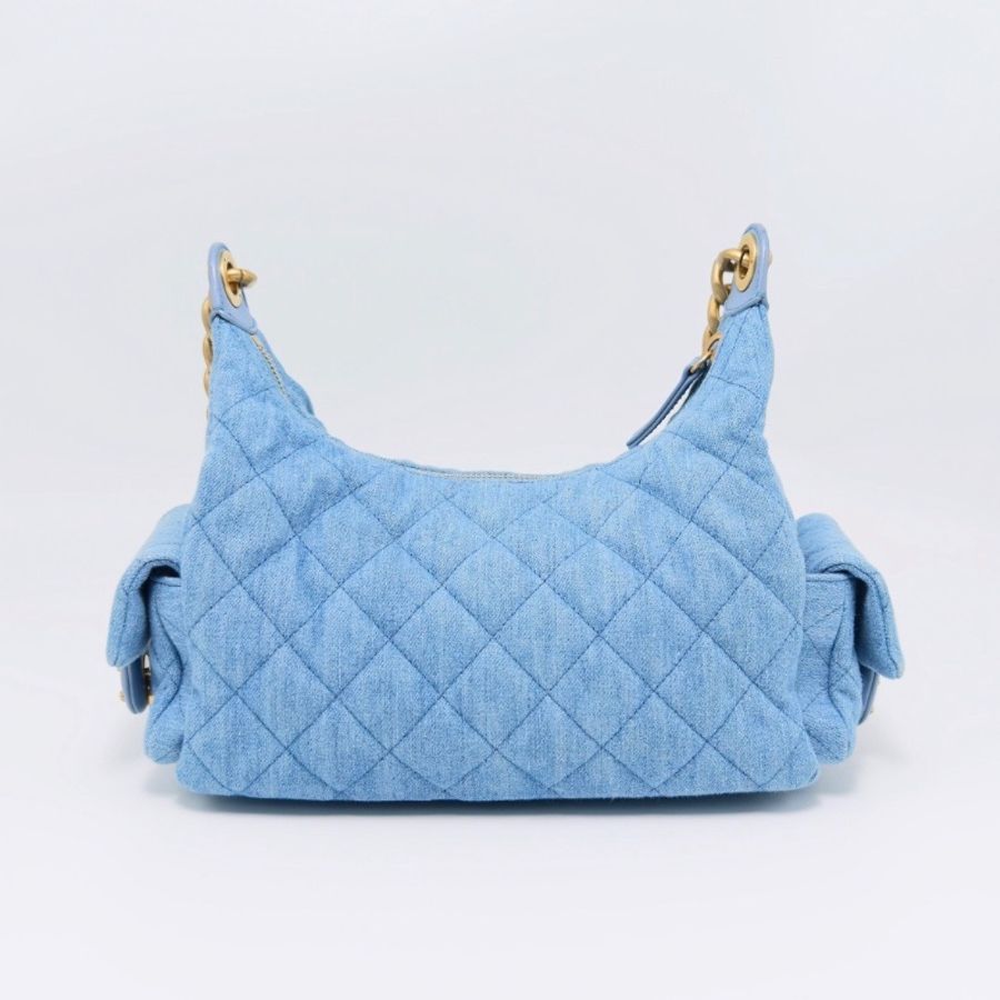 CHANEL 牛仔金扣hobo肩背包24*21*10 99新配件盒子塵袋-6