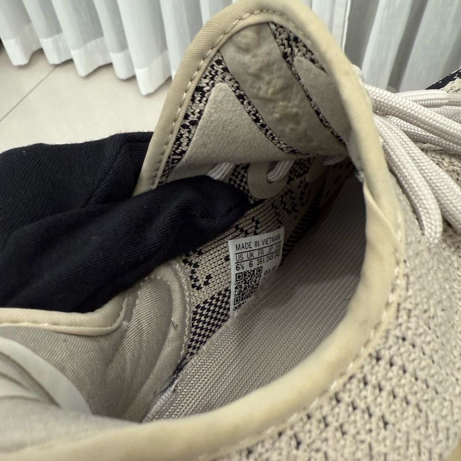 Adidas Yeezy Boost 350 V2 Oreo 色 休閒鞋 稀有-6