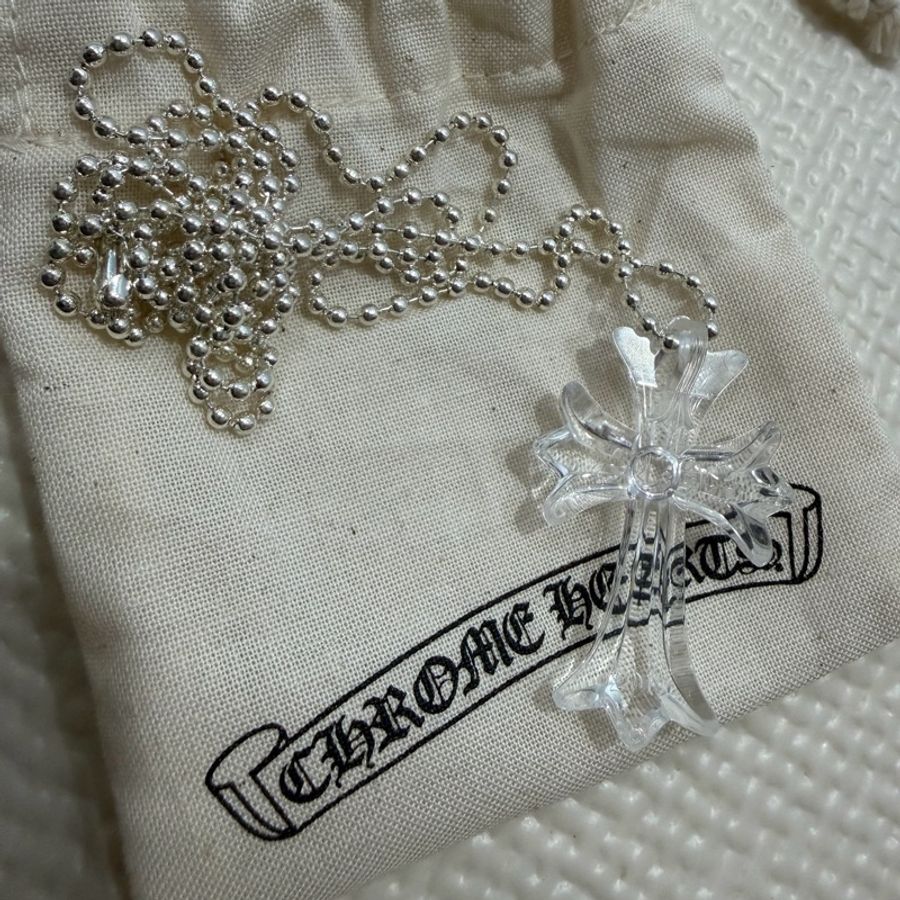 Chrome Hearts 樹酯十字架項鏈-1