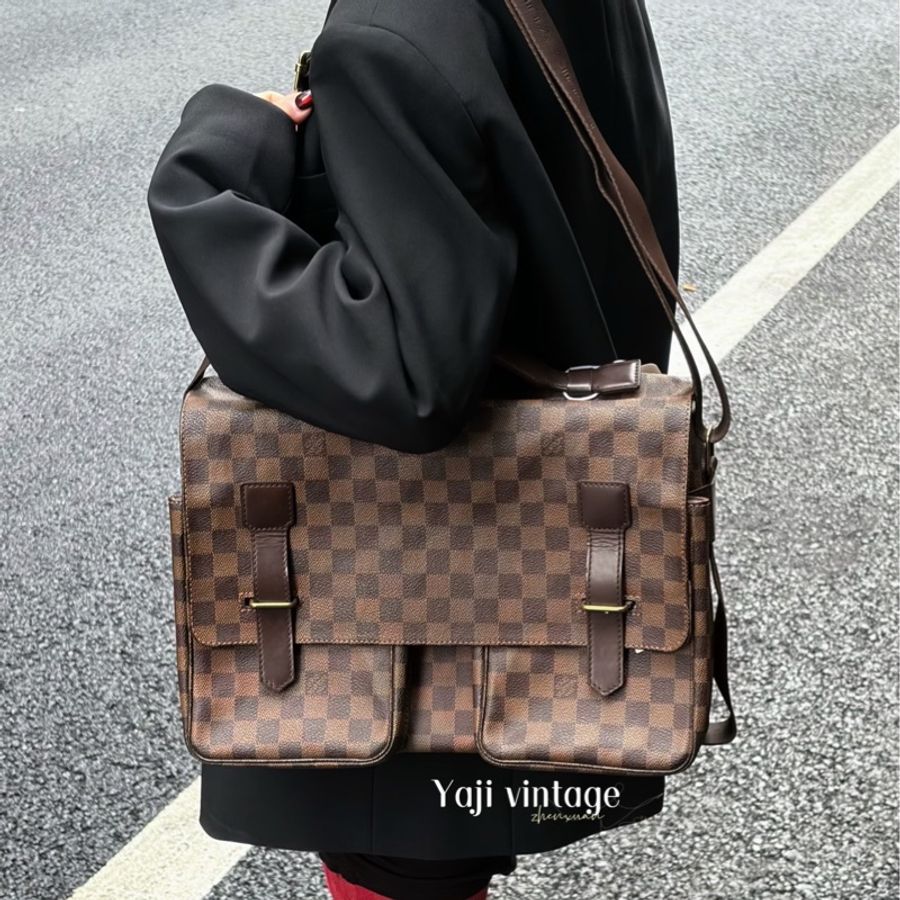 帥得太超過😎限時優惠價😍LV棋盤格Damier咖啡格紋公事包手提肩背包斜挎包-4