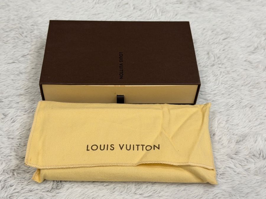 LV 女用長夾-5
