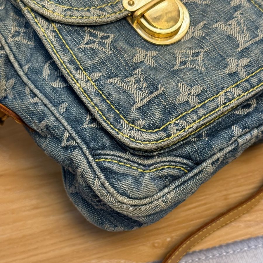 (保留中)Lv vintage 單寧牛仔相機包-7