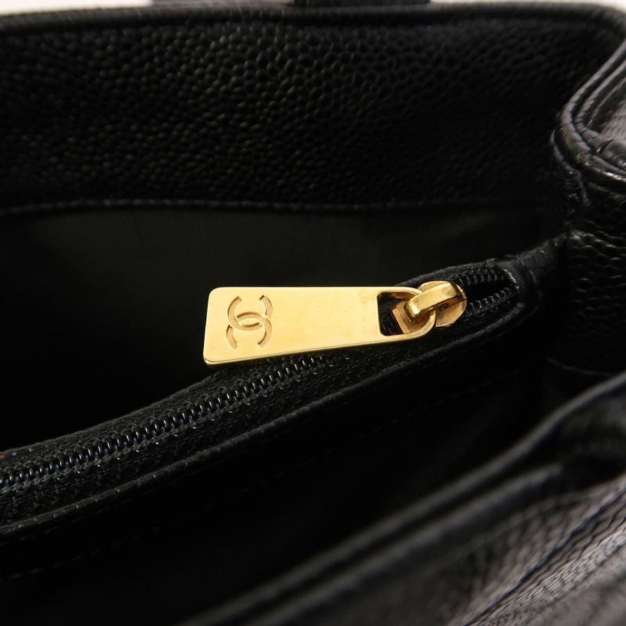 CHANEL 牛皮皮革Vintage Tote Bag金扣肩背袋-16