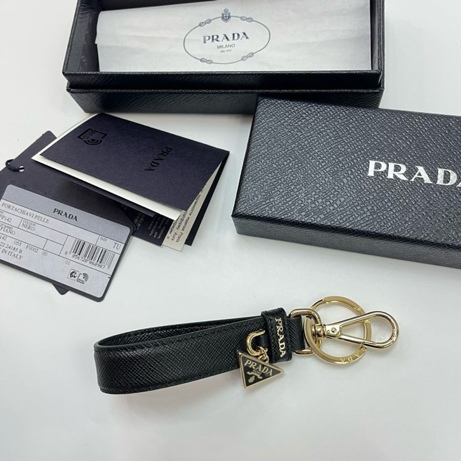 PRADA #1PP142 053 F0002 原價💰3750-4