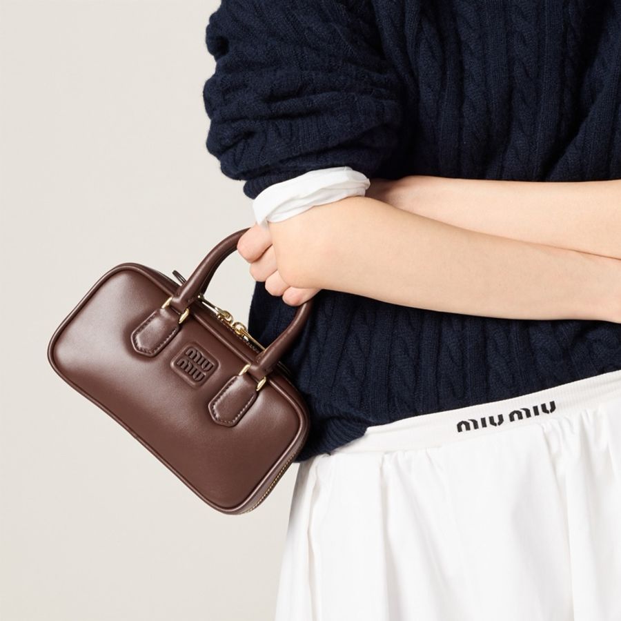 💕💕Miu miu 原價$19700*5bp088*-0