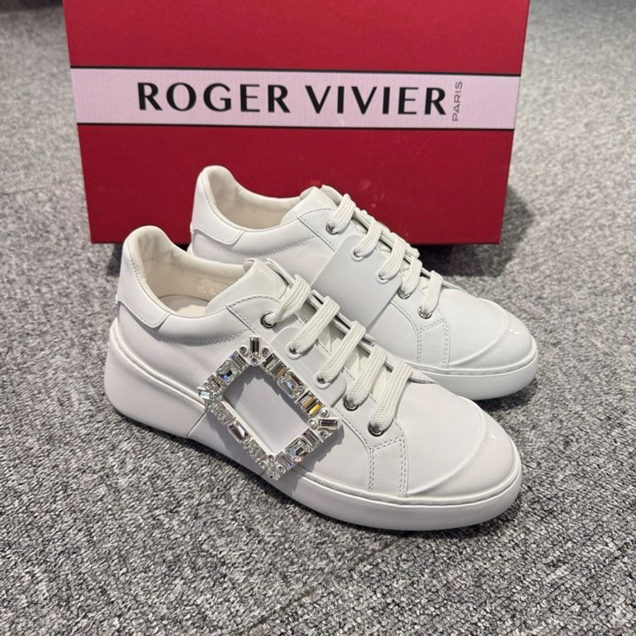 RV 鑽扣 小白鞋 #35 35.5 36 36.5 37 37.5 38 好價💰-0