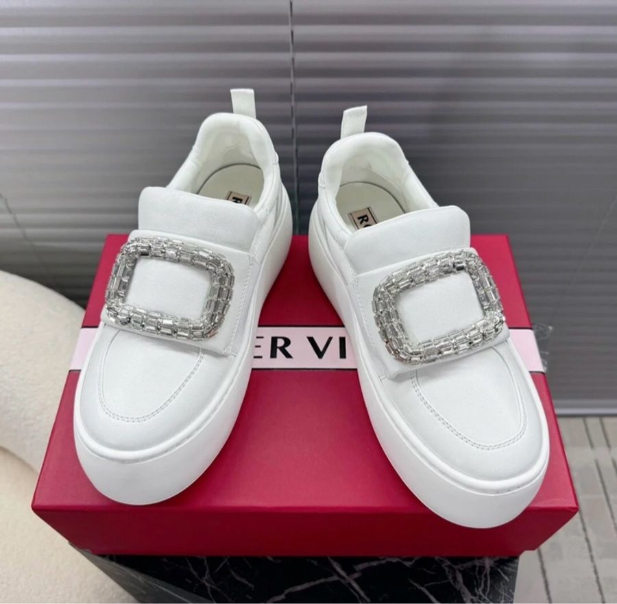 RV 鑽扣 厚底小白鞋 #35 36 37 37.5 38 好價-4