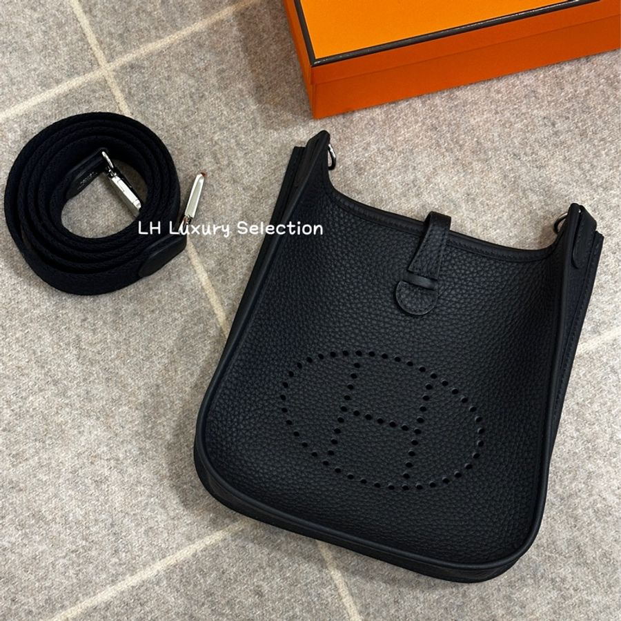 HERMÈS Mini Evelyne黑銀K刻 【低調卻藏不住的高級感🖤】-0