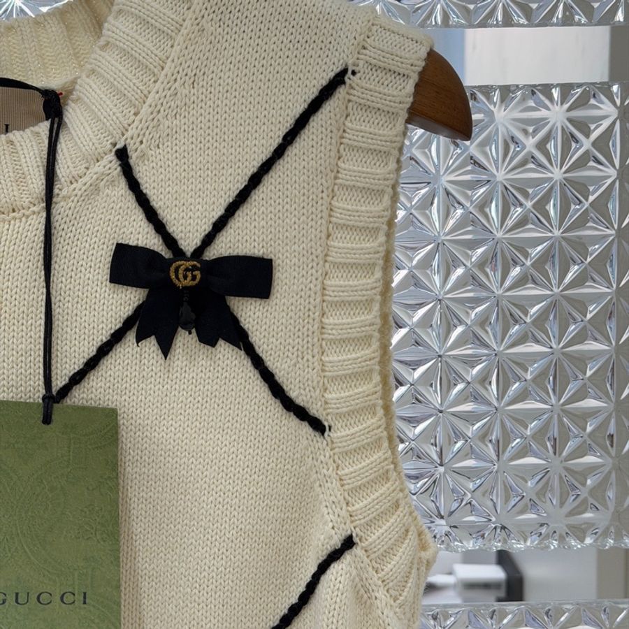 全新帶吊牌GUCCI 古馳款蝴蝶結棉質針織連衣裙白色S碼-17