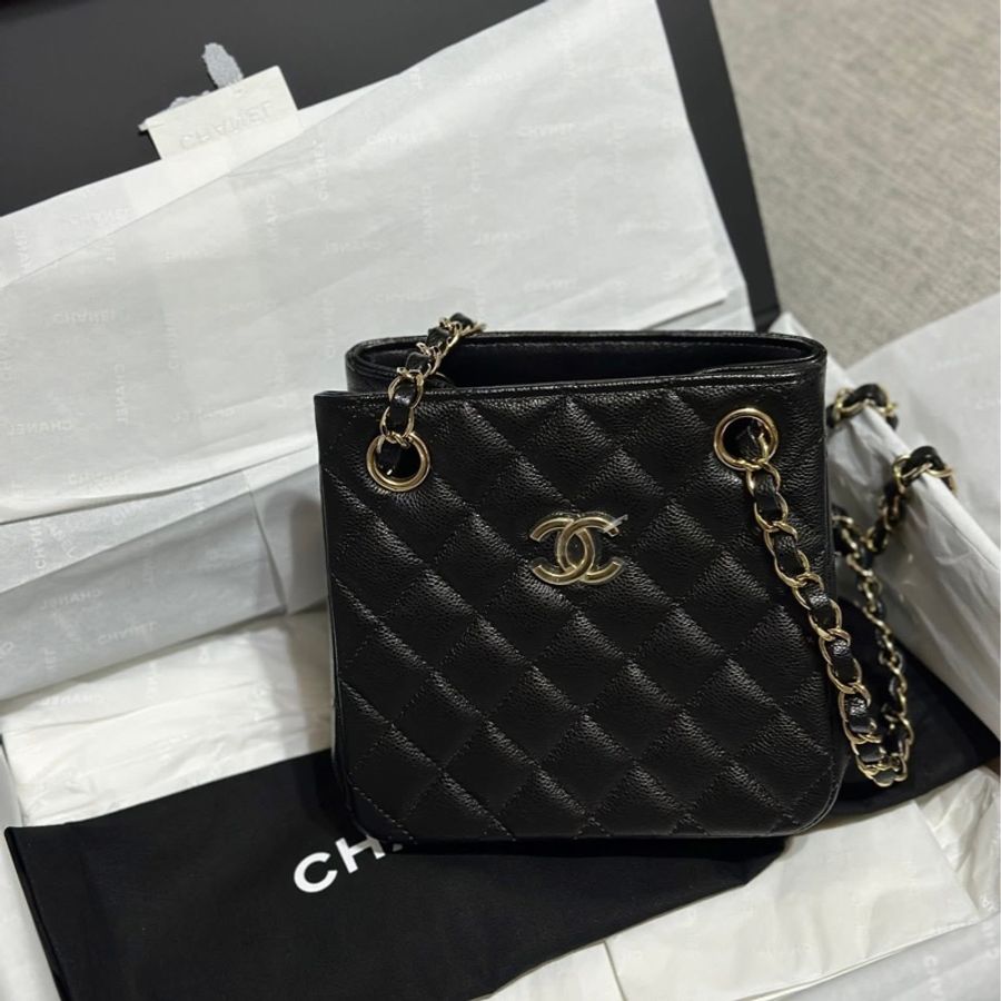 全新全配 Chanel 25C mini tote 牛皮黑-1