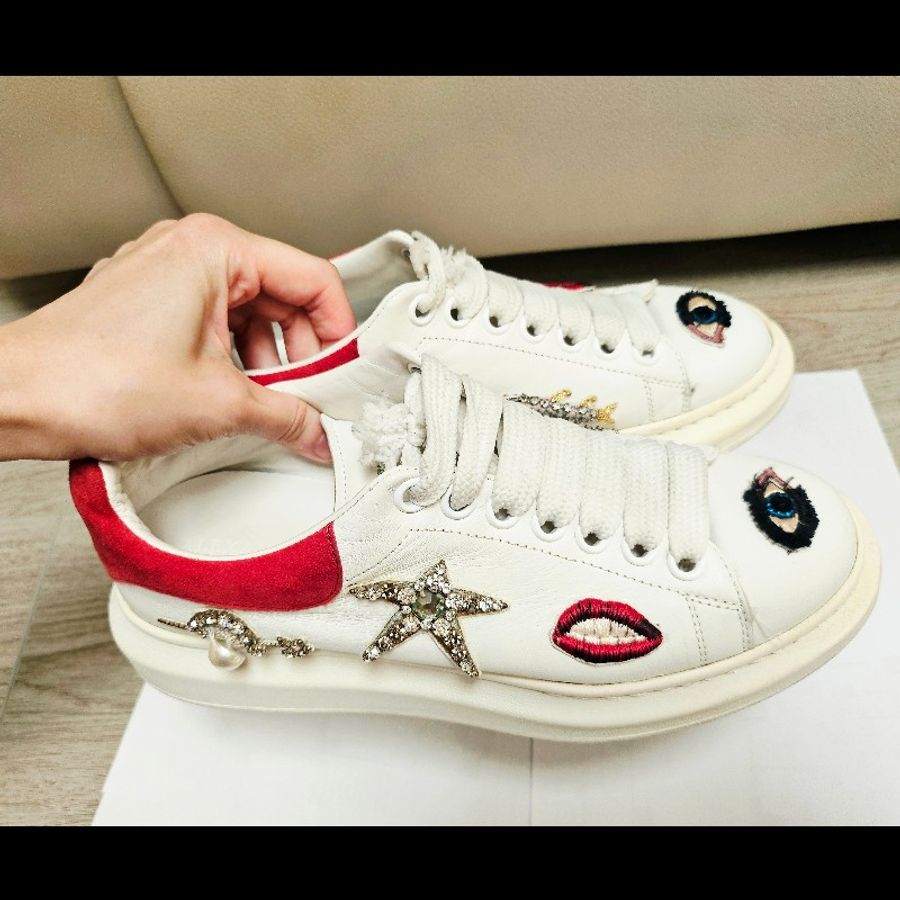 Alexander McQueen 限量精緻刺繡工藝厚底白鞋 💖-34