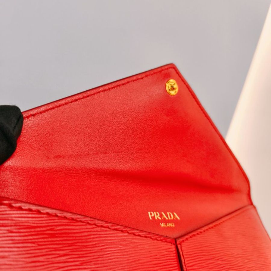 MS0501 Prada 普拉達 信封 水波紋 樹皮紋 紅色 金扣  Envelope Vitello Move Red x GHW-9
