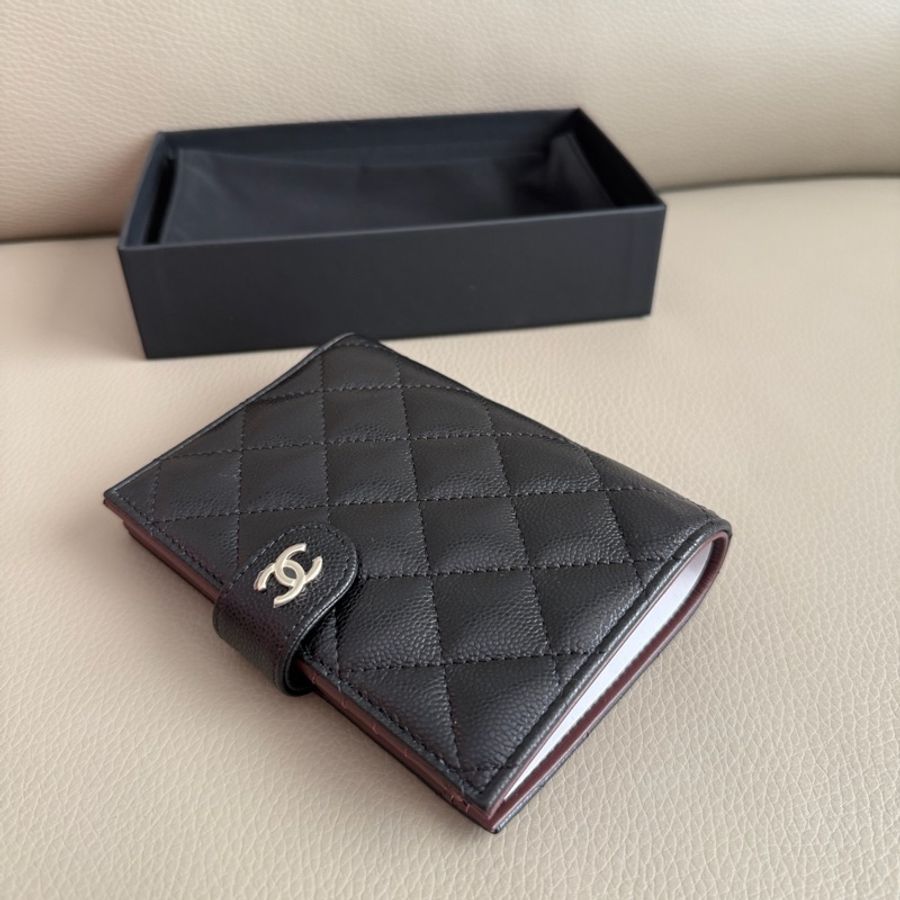 「M.Y精品」 Chanel 小香 最新26C 內拉鏈中夾 護照套 護照中夾-7