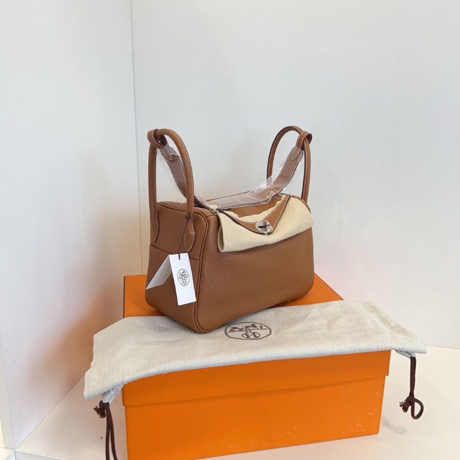Hermes lindy26 金棕銀扣 tc皮 26*15*14 全新配件塵袋盒子購證-3