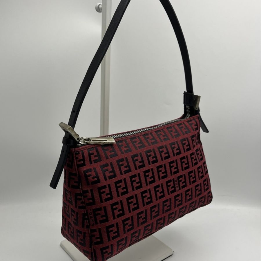🏷️ Fendi 小盒子-4