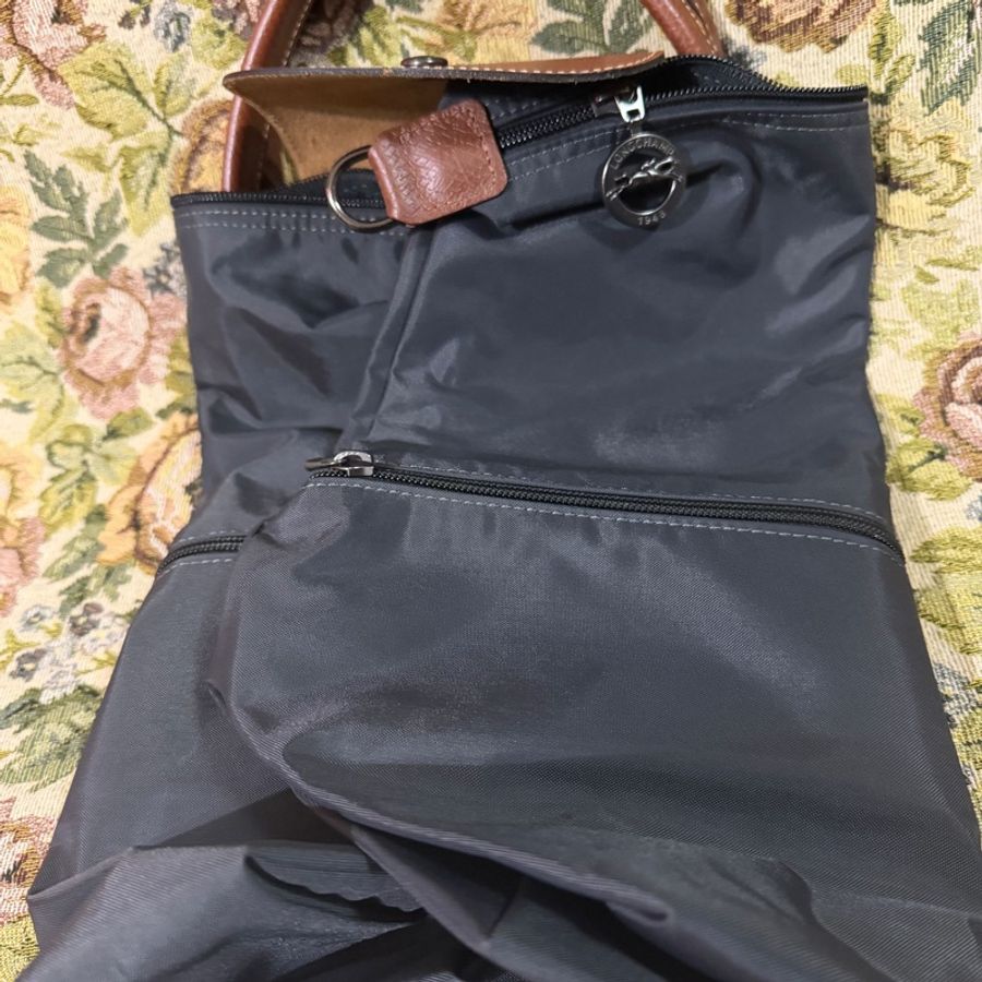 Longchamp L size-7