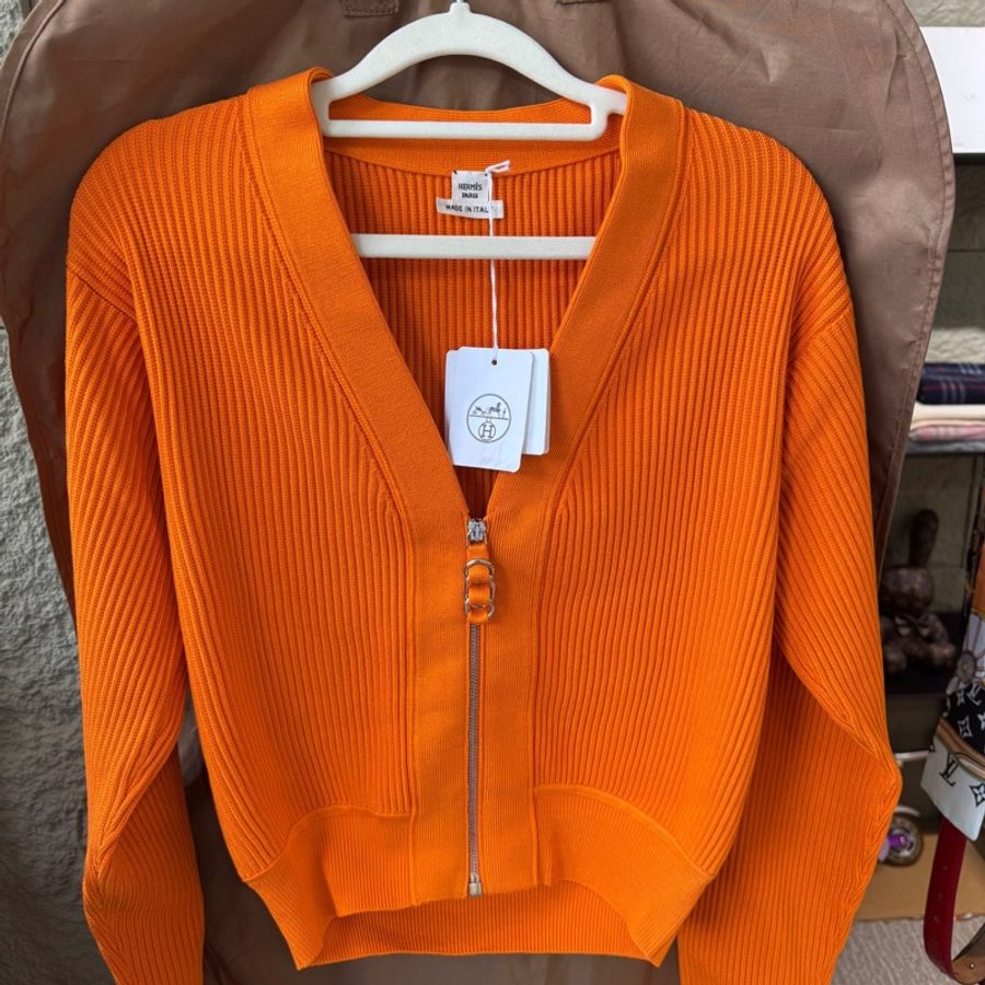 99新HERMES/愛馬仕 SS23 純色拉鍊長袖針織衫 女款 34碼橙色。-1