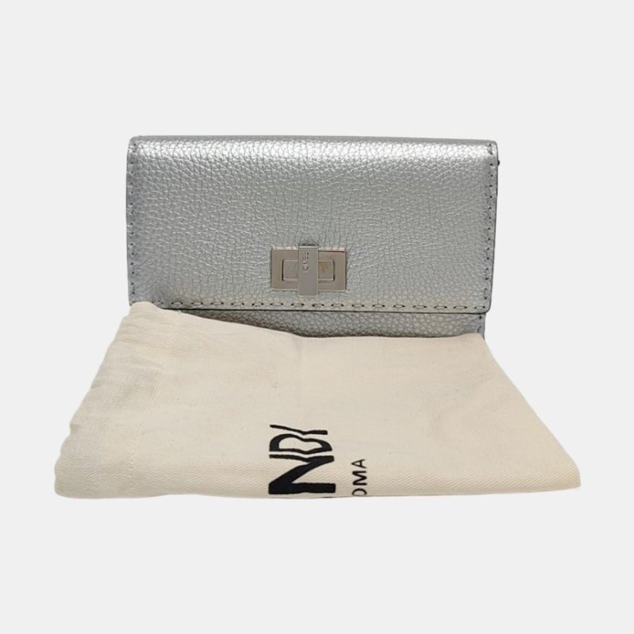 FENDI Peekaboo銀色牛皮錢包銀色五金 9.8新-7