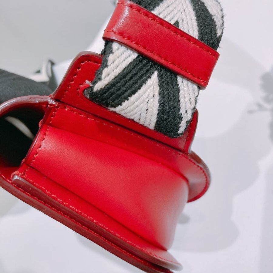 TW4671 Bally 巴利翻蓋式包包 Clayn Mini Crossbody Bag Red-17