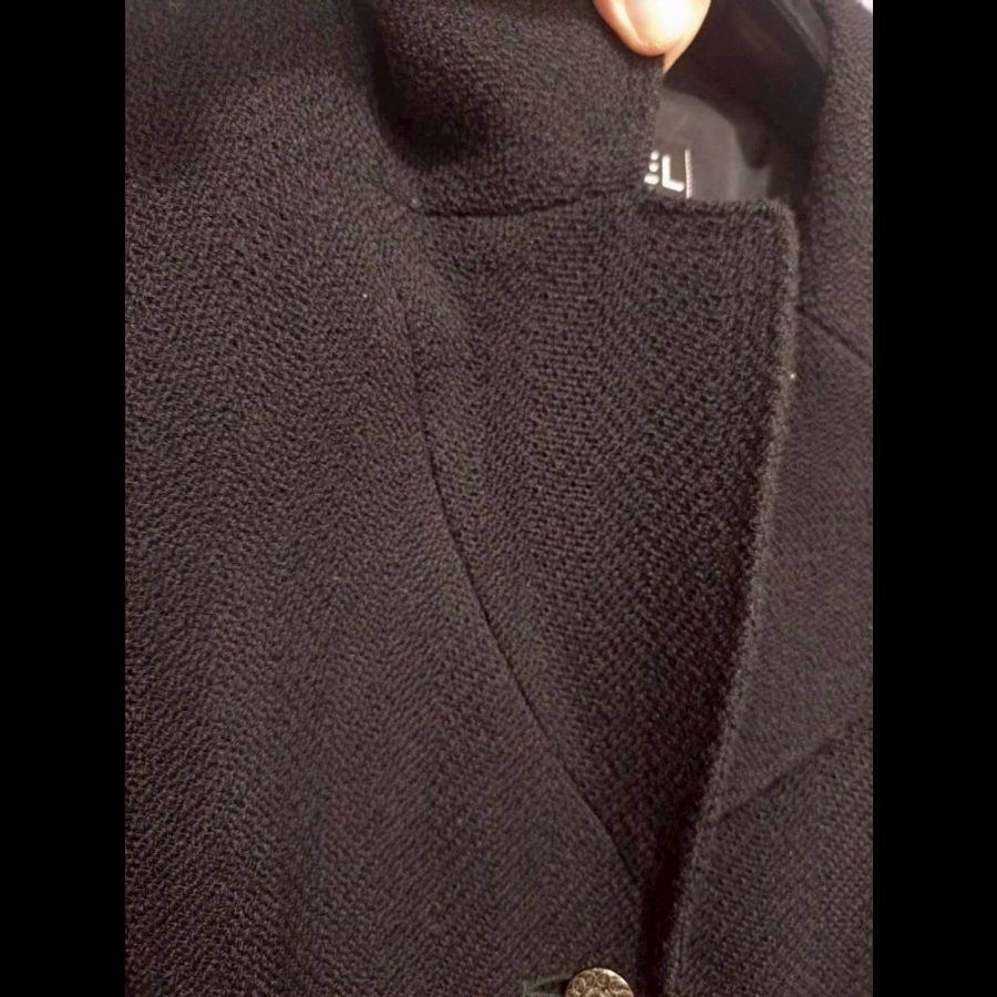 Chanel 霧銀釦黑羊毛料外套-6