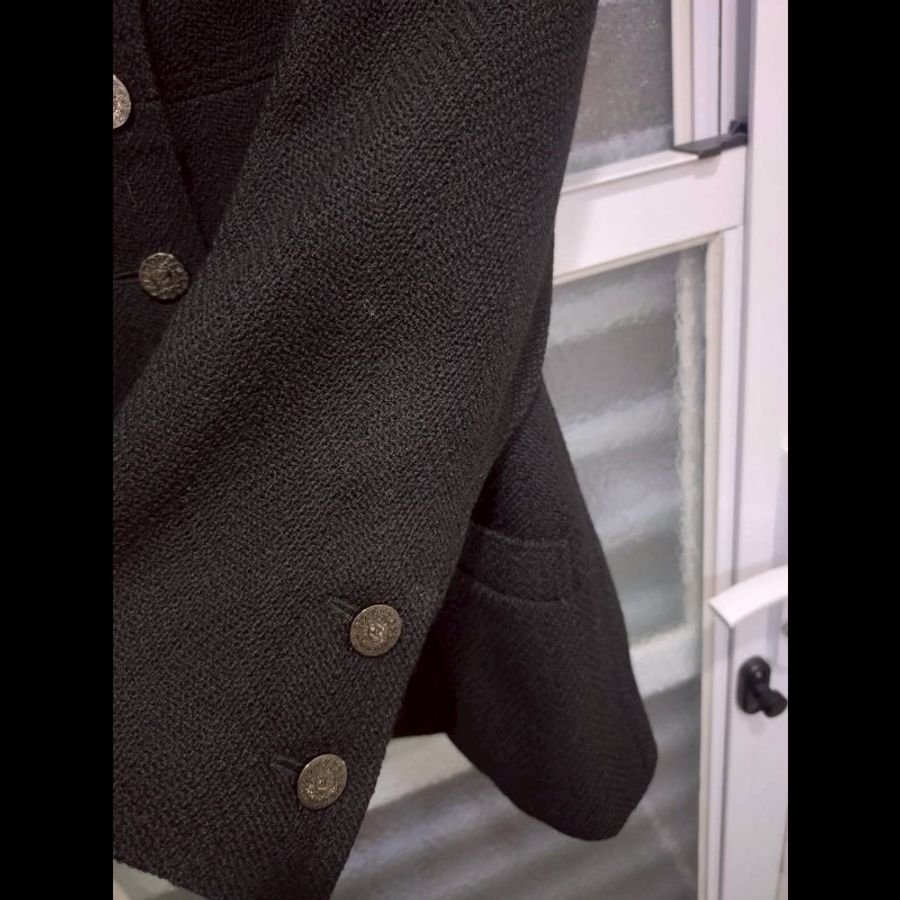 Chanel 霧銀釦黑羊毛料外套-9