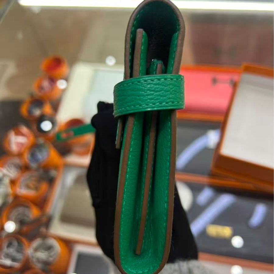 🌈Hermes💚Kelly Wallet💚竹子綠色銀扣🌟99新閑置🌟山羊皮🌟有盒🌟愛馬仕🌟-2