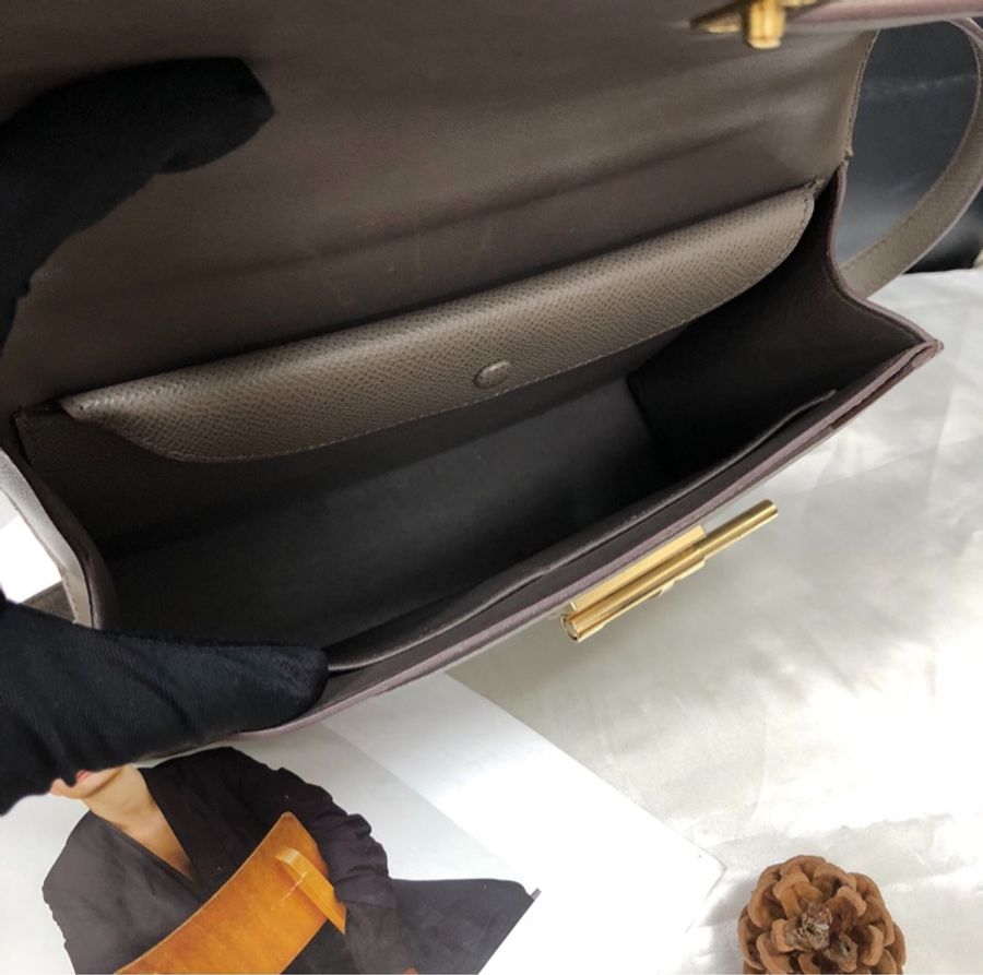 【全網最便宜✨90%新】愛馬仕Hermes verrou23錫器灰金扣手槍包-8