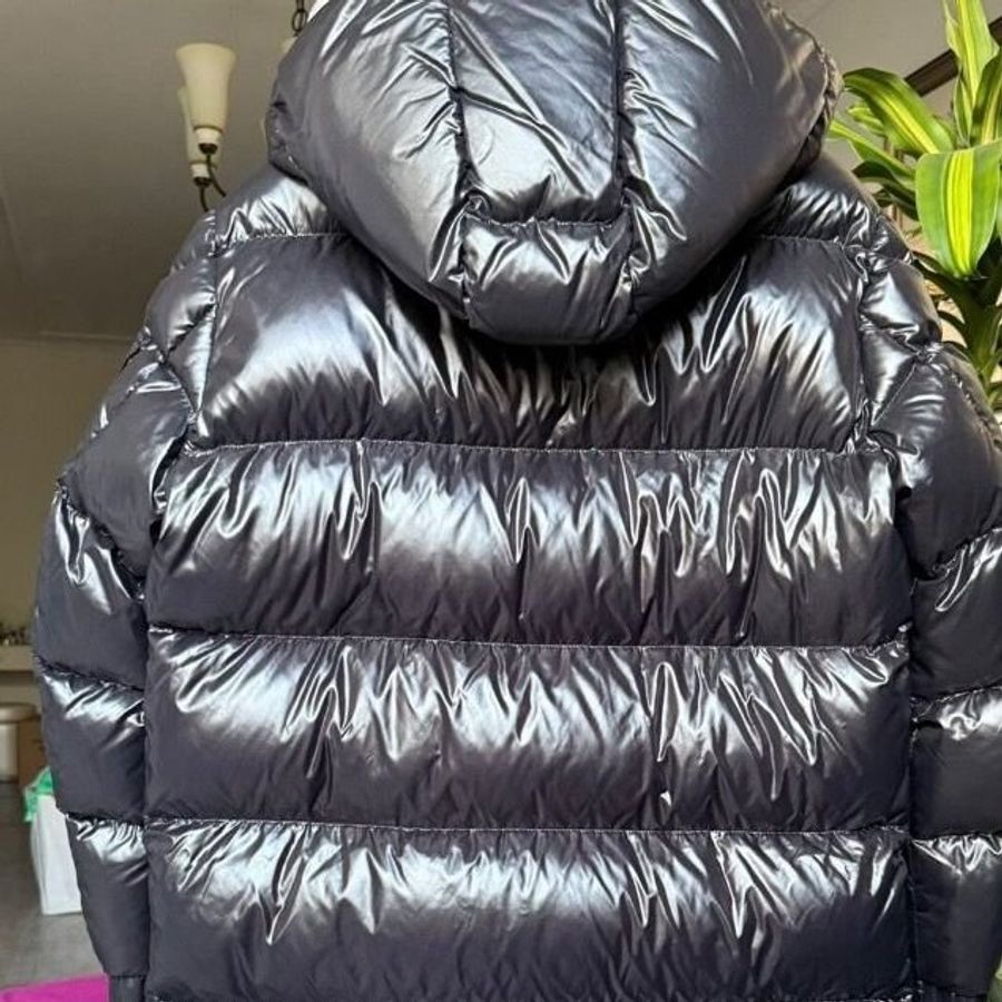 Moncler Hanoverian 黑色長款男款羽絨外套2碼 肩寬48.5cm衣長106cm胸圍61.5cm 95新配件塵袋衣架-3