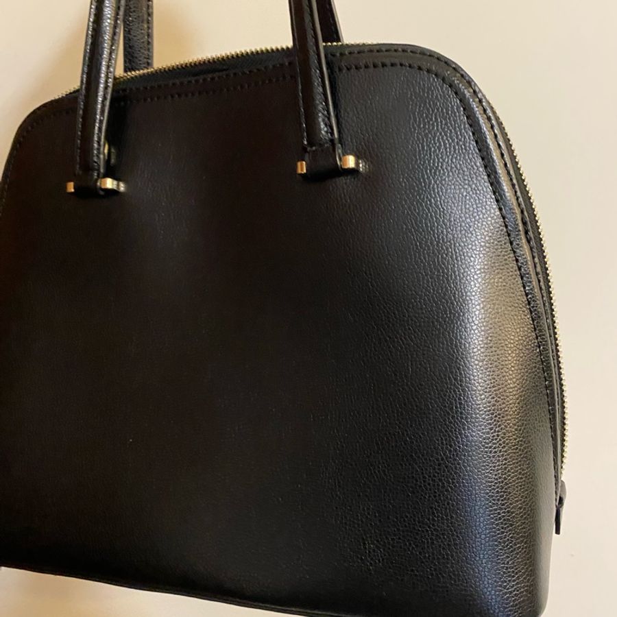 限時特價❤️kate spade new york 貝殼包 肩背 手提 斜背 黑 簡約 極簡 俐落設計-19