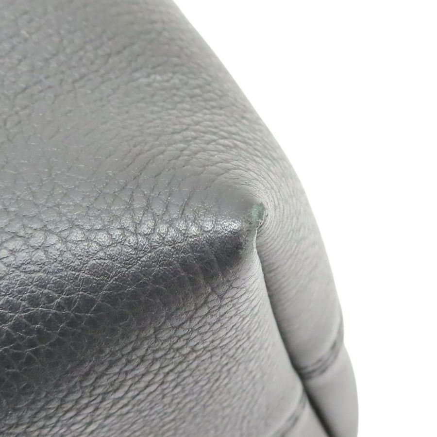 黑色 牛皮 Low Key Hobo MM 肩背包【LOUIS VUITTON LV 路易威登】 M24856-10
