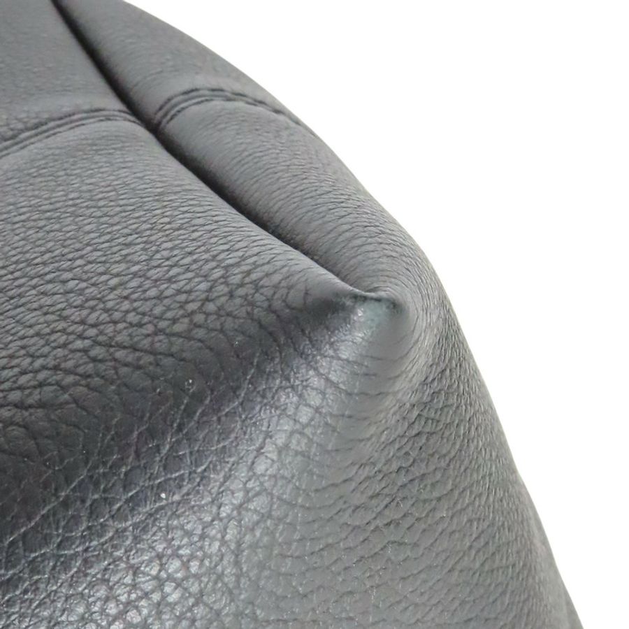 黑色 牛皮 Low Key Hobo MM 肩背包【LOUIS VUITTON LV 路易威登】 M24856-12