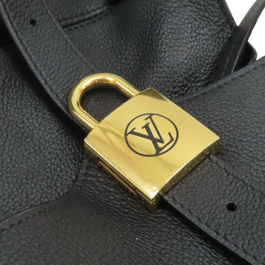 黑色 牛皮 Low Key Hobo MM 肩背包【LOUIS VUITTON LV 路易威登】 M24856-14